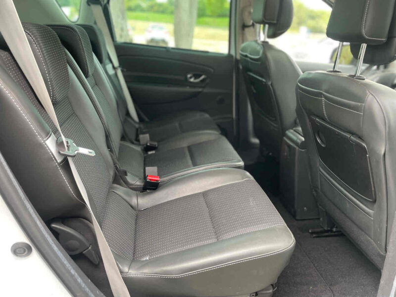 RENAULT SCÉNIC III 2012