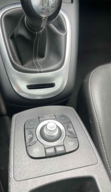 RENAULT SCÉNIC III 2012