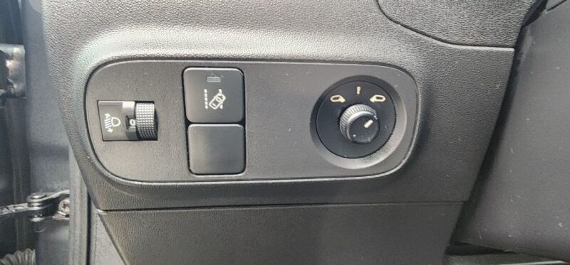 CITROEN C3 III 2017 1.6 BlueHDi FINITION FEEL