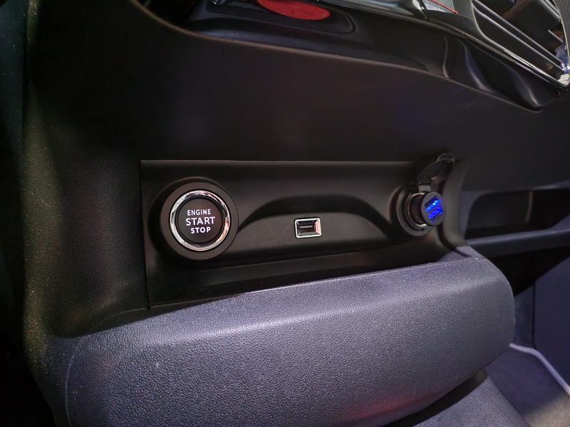 CITROEN C4 CACTUS 2020 1.2 PureTECH 130cv /CARPLAY/CAMERA DE RECULE /BVA EAT6/1er MAIN