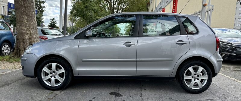 VOLKSWAGEN POLO 2008