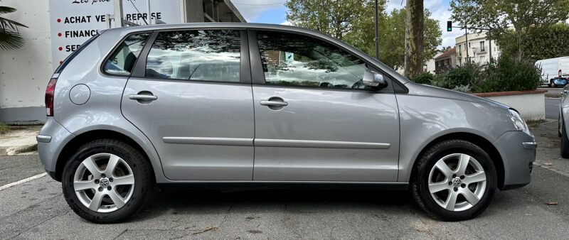 VOLKSWAGEN POLO 2008