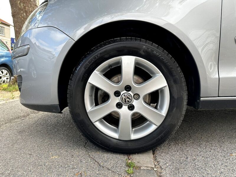 VOLKSWAGEN POLO 2008