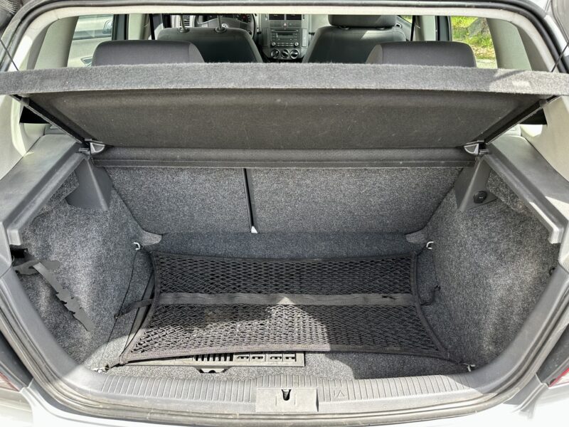 VOLKSWAGEN POLO 2008