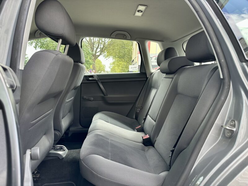 VOLKSWAGEN POLO 2008