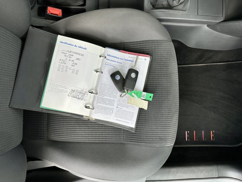 VOLKSWAGEN POLO 2008