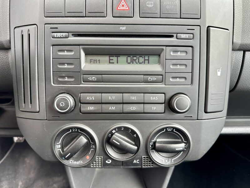 VOLKSWAGEN POLO 2008