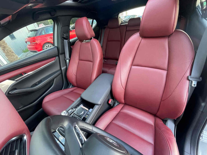 MAZDA 3 3/5 portes 2023