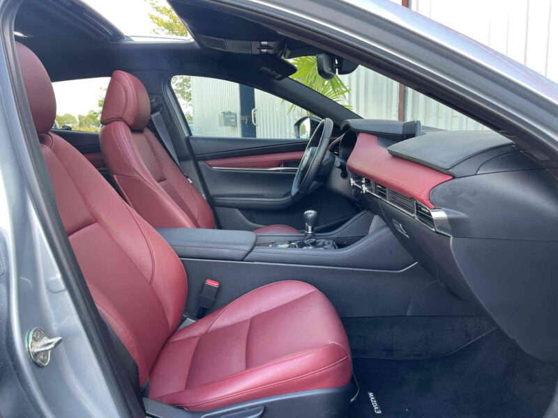 MAZDA 3 3/5 portes 2023