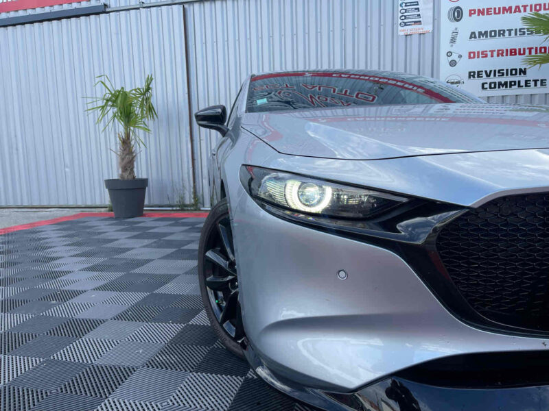 MAZDA 3 3/5 portes 2023