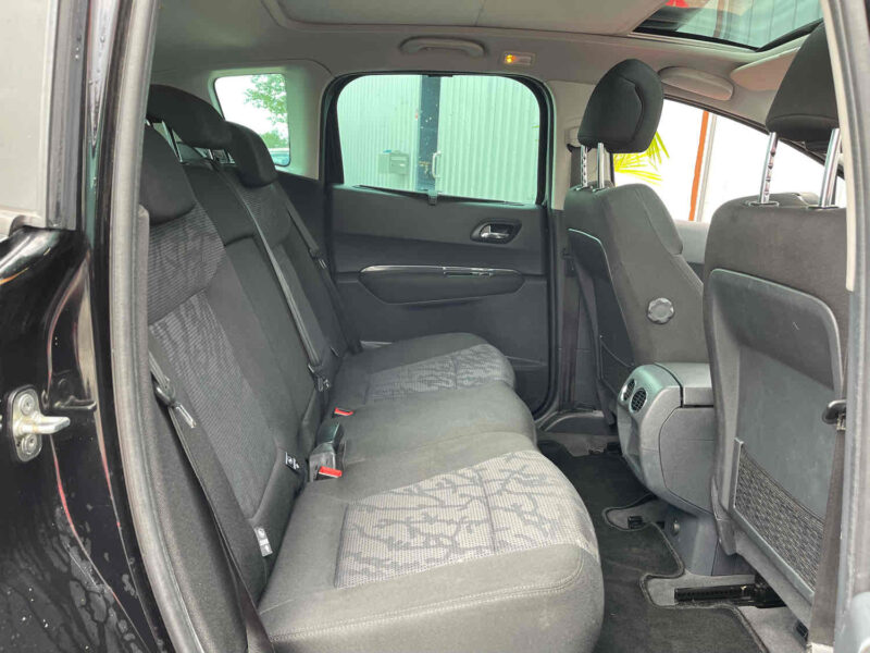 PEUGEOT 3008 Monospace 2010