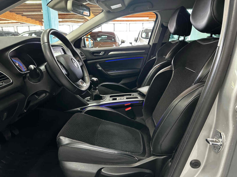 RENAULT MEGANE Tce 130 S&S Intens