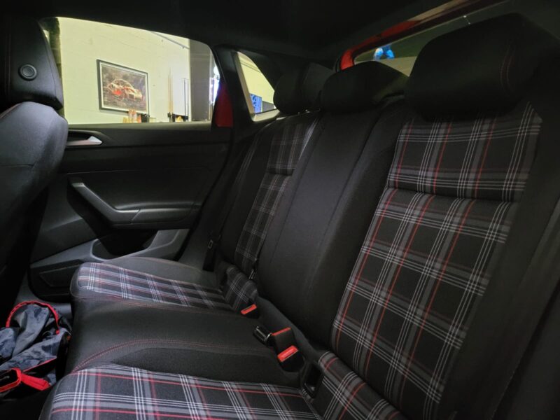 VOLKSWAGEN POLO IV GTI 2.0 TSI 200cv DSG 5p // APPLE CARPLAY/ANDROID AUTO/SIEGES CHAUFFANTS