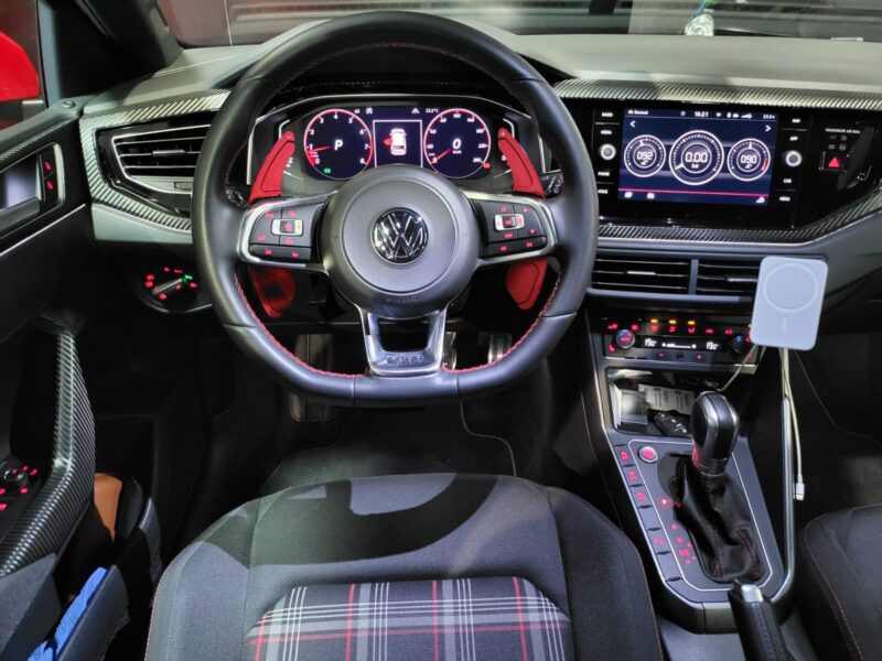 VOLKSWAGEN POLO IV GTI 2.0 TSI 200cv DSG 5p // APPLE CARPLAY/ANDROID AUTO/SIEGES CHAUFFANTS