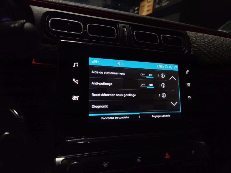 CITROEN C3 III 1.2 PureTech 110cv Feel BVM6 5p // APPLE CARPLAY/ANDROID AUTO/CAMERA DE RECUL