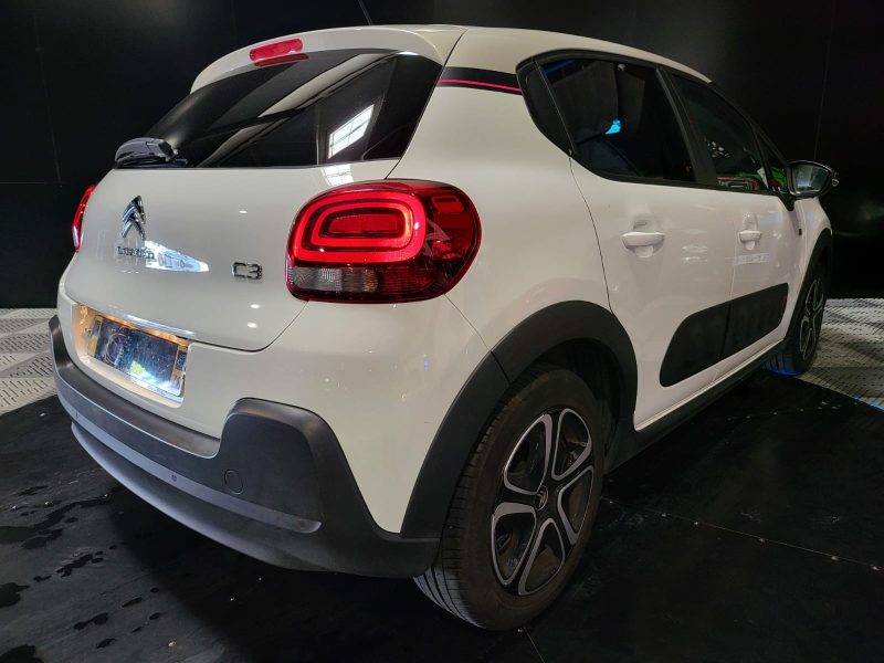 CITROEN C3 III 1.2 PureTech 110cv Feel BVM6 5p // APPLE CARPLAY/ANDROID AUTO/CAMERA DE RECUL