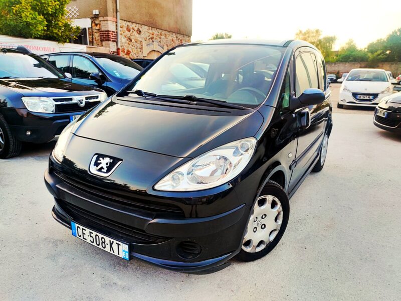 PEUGEOT 1007 2008