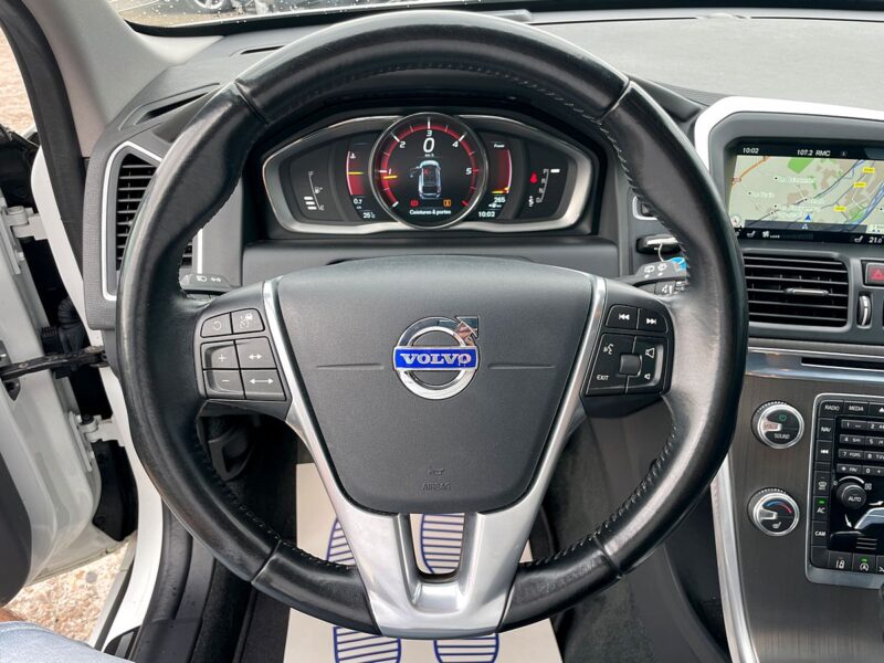 VOLVO XC60 2014 Poit Panoramique