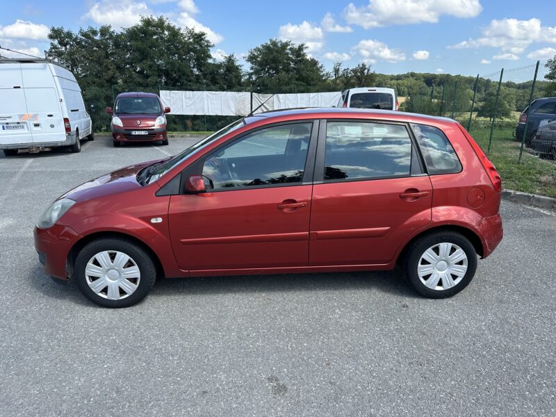 FORD FIESTA V 2008