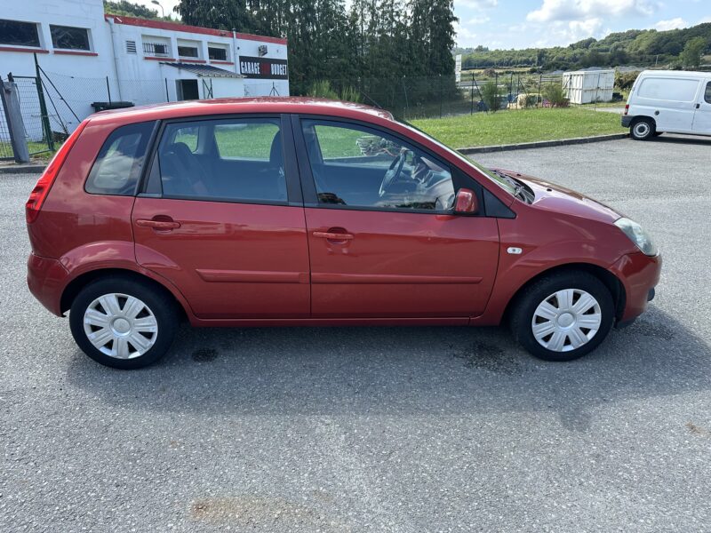 FORD FIESTA V 2008