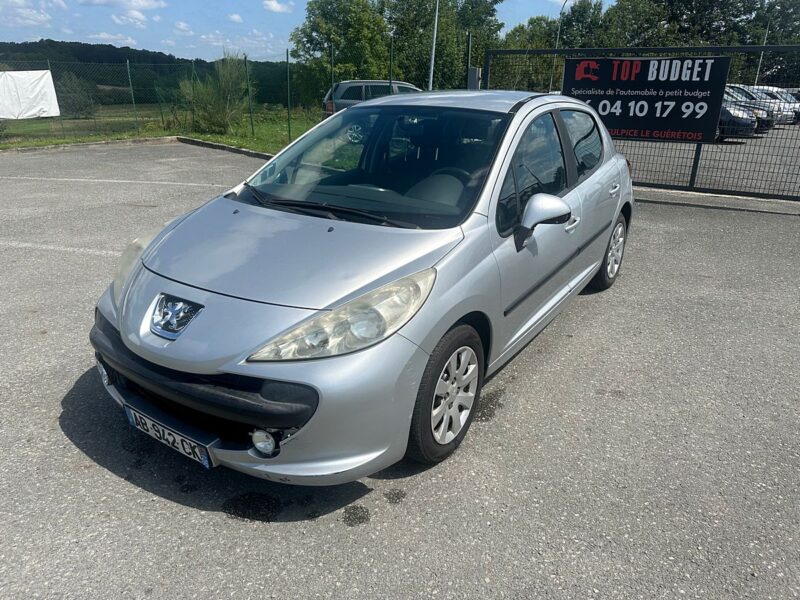 PEUGEOT 207 2009