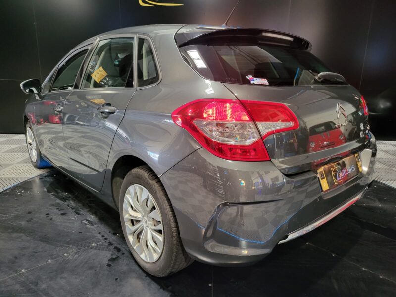 CITROEN C4 II 1.6 VTi 120cv Confort 5p // CLIM AUTO/BLUETOOTH/RADAR-AR