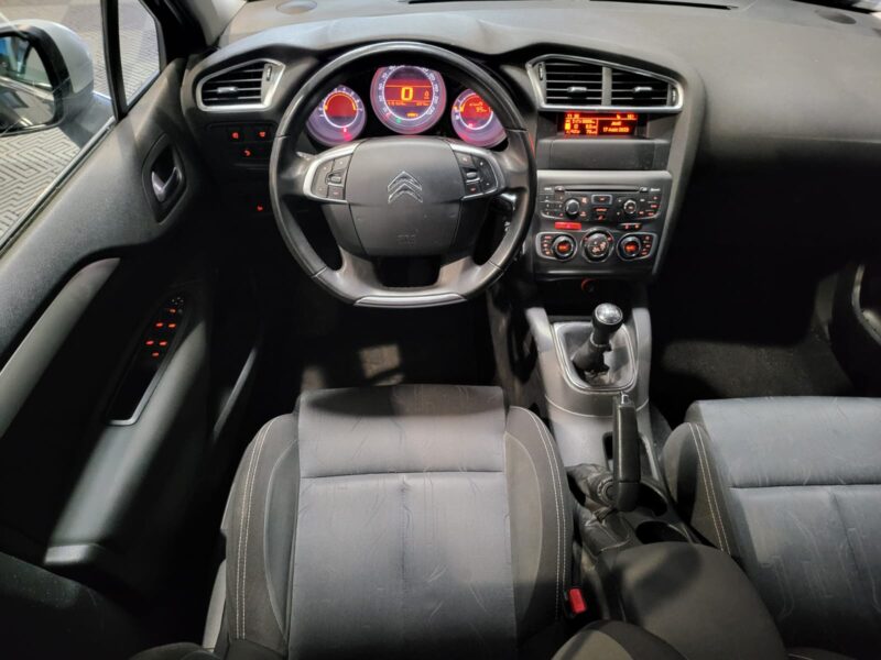 CITROEN C4 II 1.6 VTi 120cv Confort 5p // CLIM AUTO/BLUETOOTH/RADAR-AR