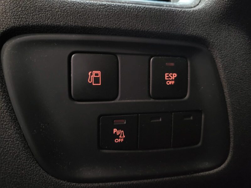 CITROEN C4 II 1.6 VTi 120cv Confort 5p // CLIM AUTO/BLUETOOTH/RADAR-AR