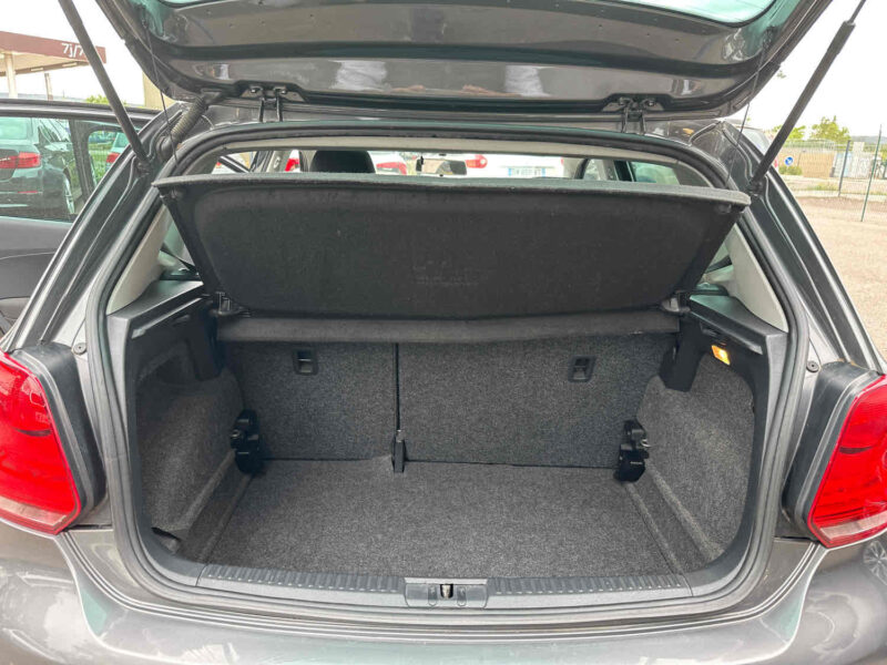 VOLKSWAGEN POLO V 2013