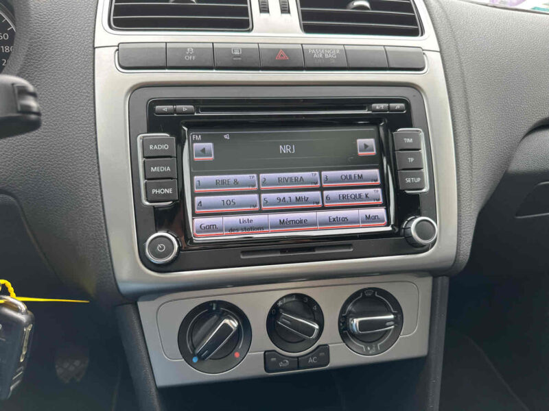 VOLKSWAGEN POLO V 2013