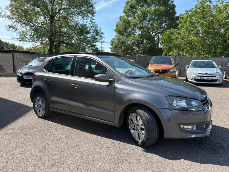 VOLKSWAGEN POLO V 2013