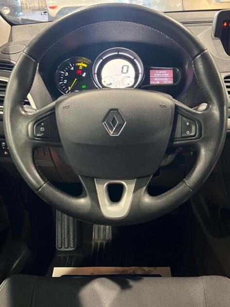 RENAULT MEGANE III ESTATE 2009