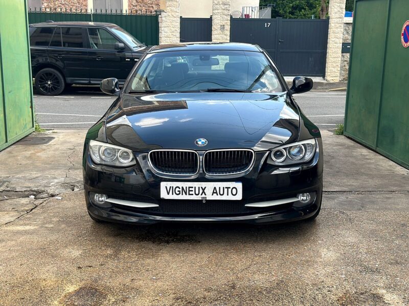 BMW SERIE 3 320 i LUXE  PAYER EN 4 X