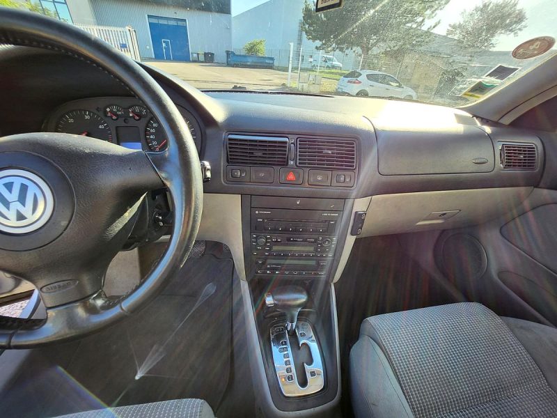 VOLKSWAGEN GOLF IV 2003