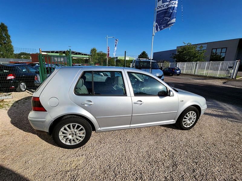 VOLKSWAGEN GOLF IV 2003