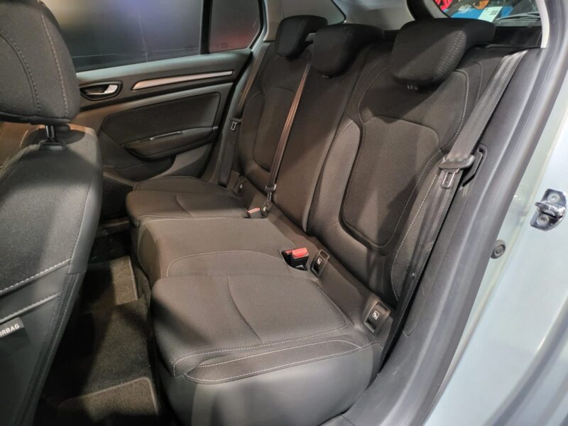 RENAULT MEGANE IV ESTATE 1.5 BluedCi 115ccv Business EDC7 1ère Main // CAMERA DE RECUL/ACCES MAINS L