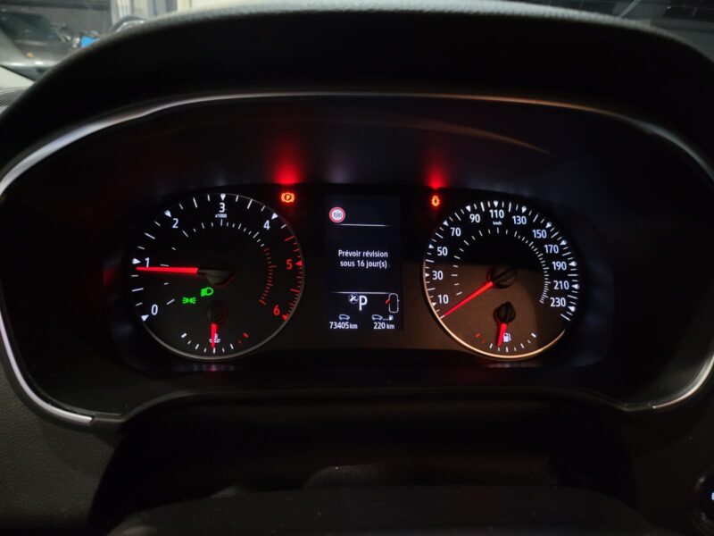 RENAULT MEGANE IV ESTATE 1.5 BluedCi 115ccv Business EDC7 1ère Main // CAMERA DE RECUL/ACCES MAINS L