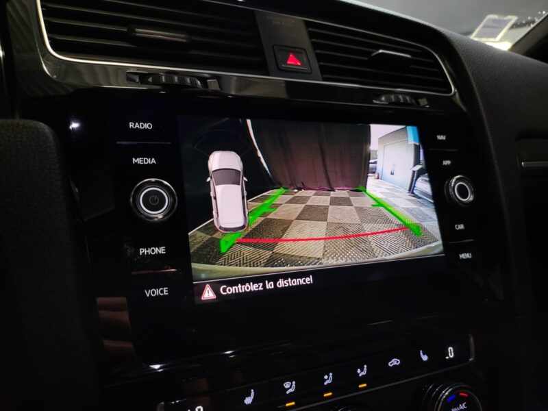 VOLKSWAGEN GOLF VII 2.0 TDI 184 cv VIRTUAL COCKPIT / CARPLAY / TOIT OUVRANT / CUIR COMPLET