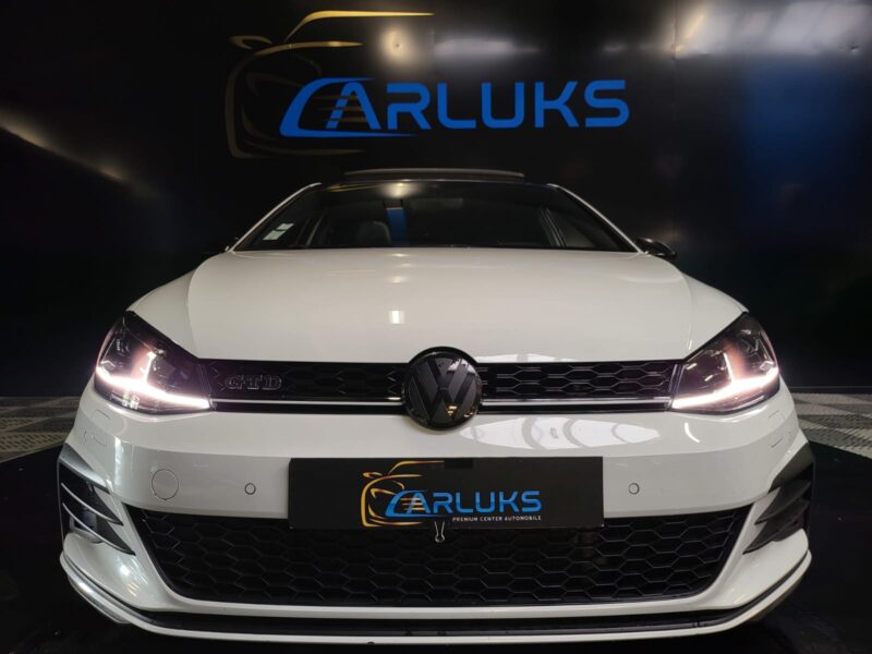 VOLKSWAGEN GOLF VII 2.0 TDI 184 cv VIRTUAL COCKPIT / CARPLAY / TOIT OUVRANT / CUIR COMPLET