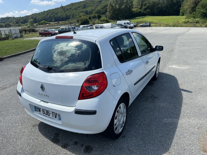 RENAULT CLIO III 2008