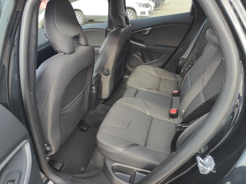 VOLVO V40 CROSS COUNTRY D3 150cv