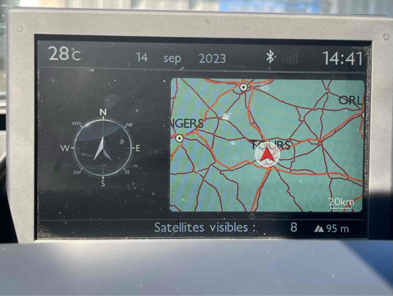 PEUGEOT 3008 Monospace 2015