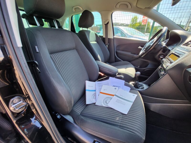 VOLKSWAGEN POLO V 2011