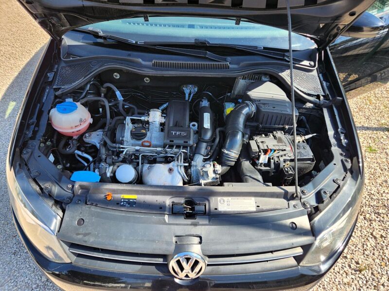 VOLKSWAGEN POLO V 2011