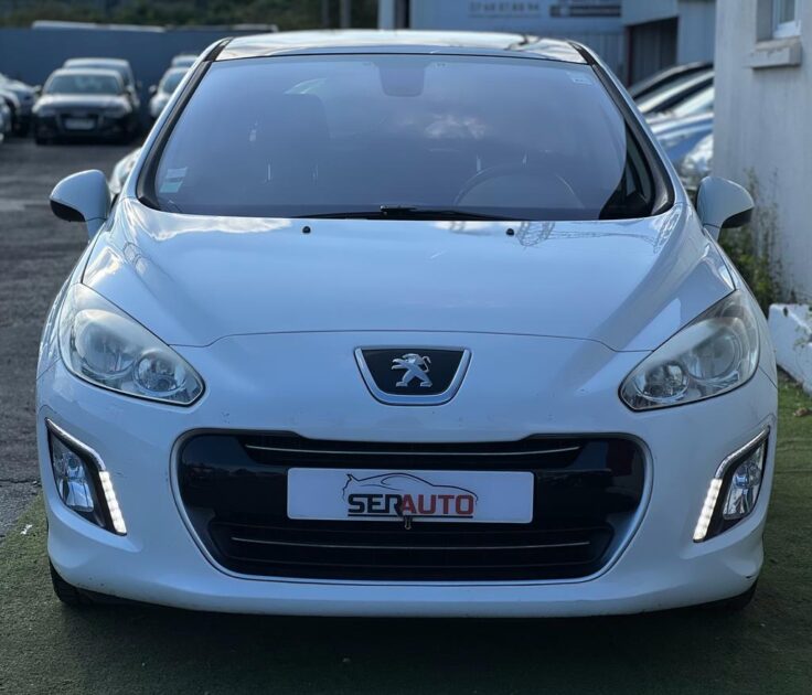 PEUGEOT 308 2012
