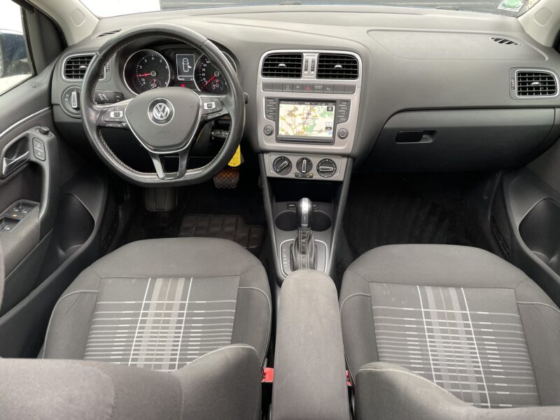 VOLKSWAGEN POLO V 2016