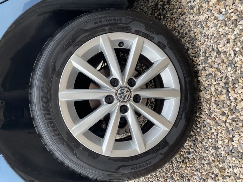 VOLKSWAGEN POLO V 2016