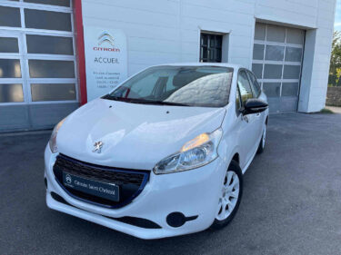 PEUGEOT 208 I 2015