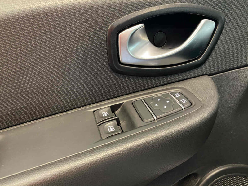 RENAULT CLIO IV 2016