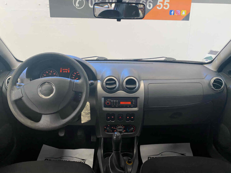 DACIA SANDERO 2011